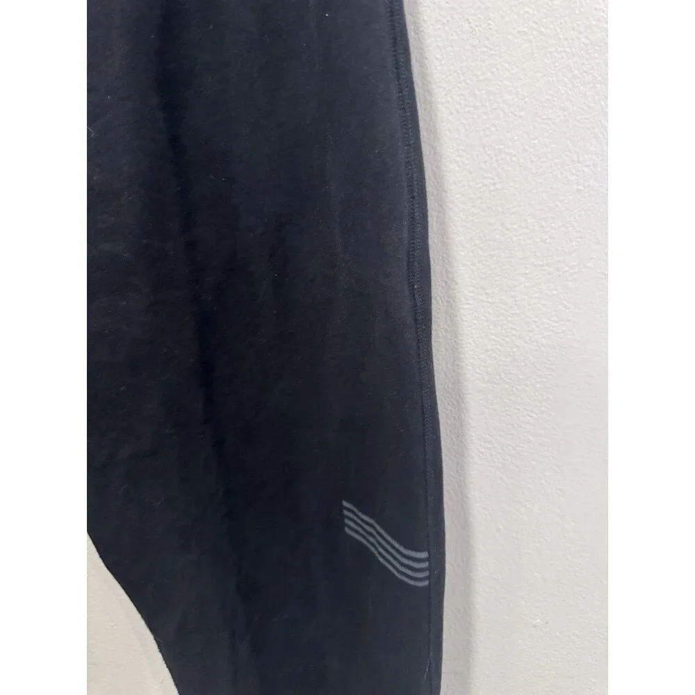 Vuori Balboa Jogger Pant Mens size L dark navy with black waistband  Sweatpant